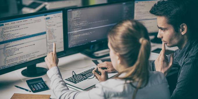 Die Maschine nimmt dem Menschen Arbeit ab - auch im Währungsmanagement.