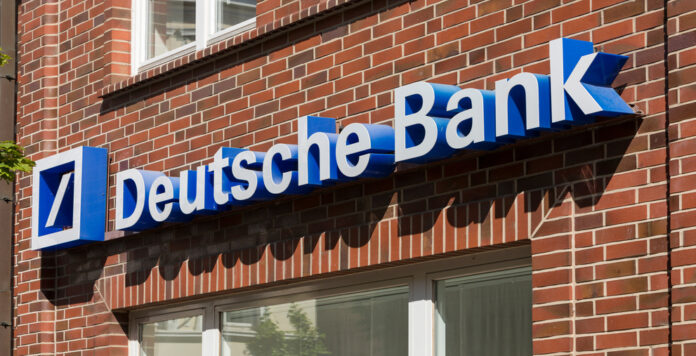 Die Deutsche Bank muss höhere Eigenkapitalpuffer hinterlegen.
