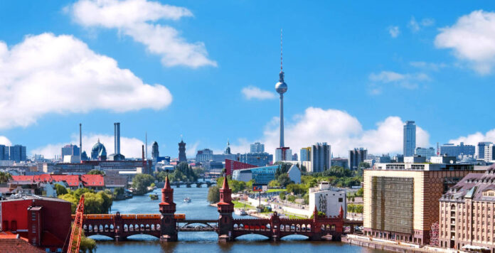 Die Berlin ansässige Lucanet kauft den Cash-Management-Spezialist Ementexx.