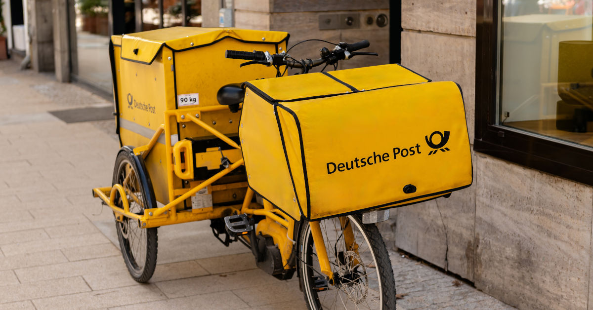 Trotz volatiler Märkte platziert die Deutsche Post zwei neue Anleihen. Foto: Yevhenii Rukavitsyn – stock.adobe.com