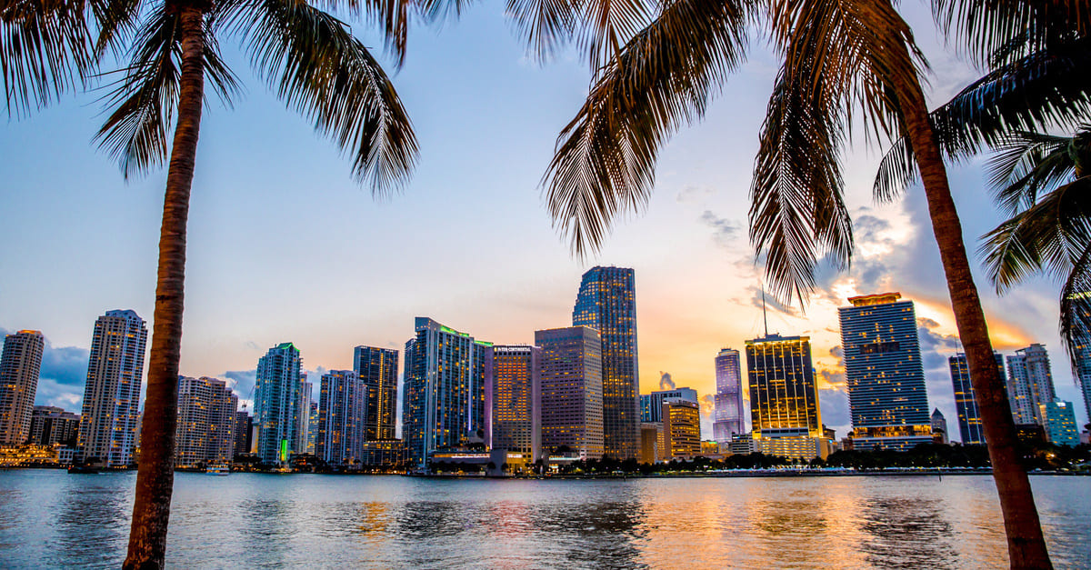 Skyline von Miami: Thoma Bravo hat seinen Firmensitz in der US-Metropole. Foto: littleny – stock.adobe.com