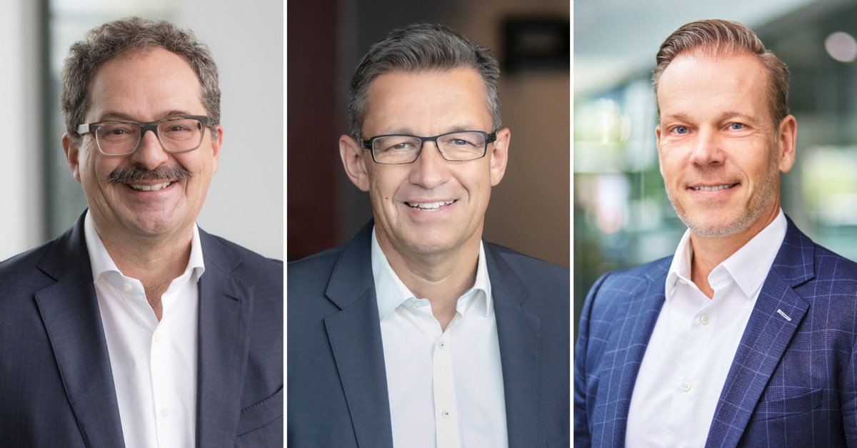 Führungswechsel bei Porsche Financial Services (v.l.): Konrad Riedl, Volker Reichhardt, Michael Glinski. Foto: Porsche AG